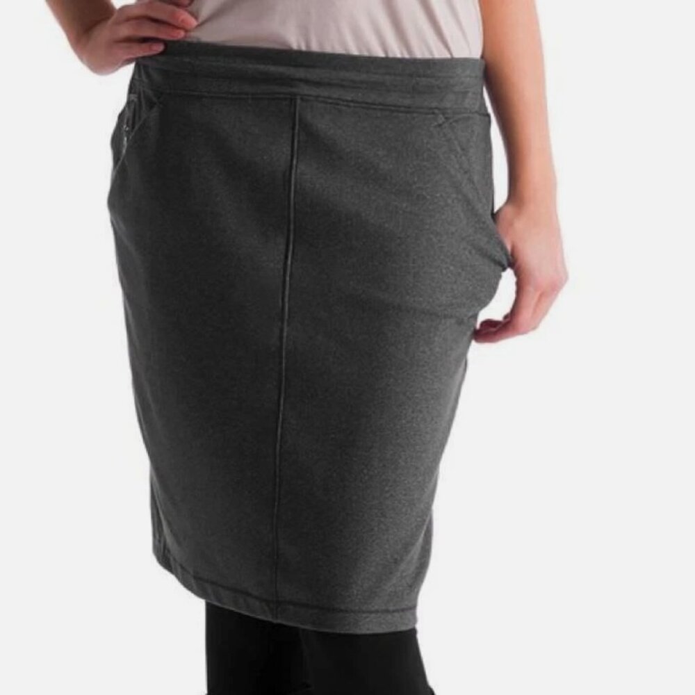 Lole Charcoal Skirt with Pockets
